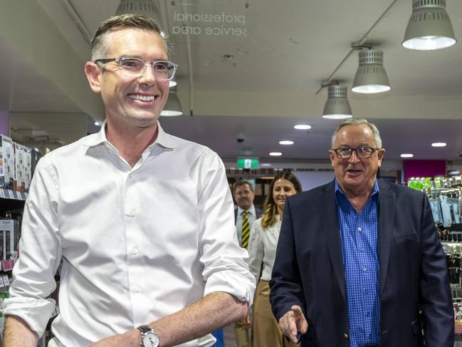 SYDNEY, AUSTRALIA, NCA NewsWire, Sunday , 19 February 2023.Premier Dominic Perrottet pictured walking through Priceline Pharmacy with Health Minister Brad Hazzard at Birkenhead Point Brand Outlet, DrummoynePicture: NewsWire/ Monique Harmer . POOL via NCA NewsWire