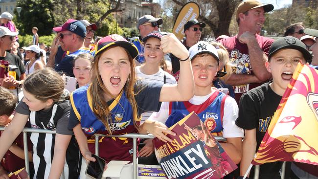 Australians across the country are pumped for the battle between the Lions and the Magpies today. Friends and families will gather at homes and pubs for the 2.30pm kick-off. Picture: NCA NewsWire / David Crosling