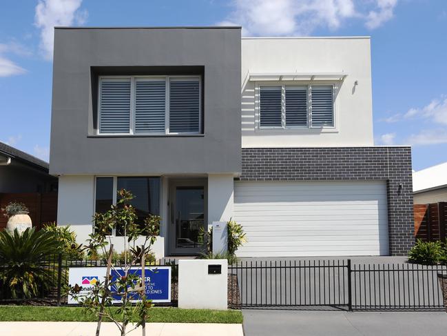 Display Home - McDonald Jones' Edenvale at Gregory Hills. Photo: Bob Barker.