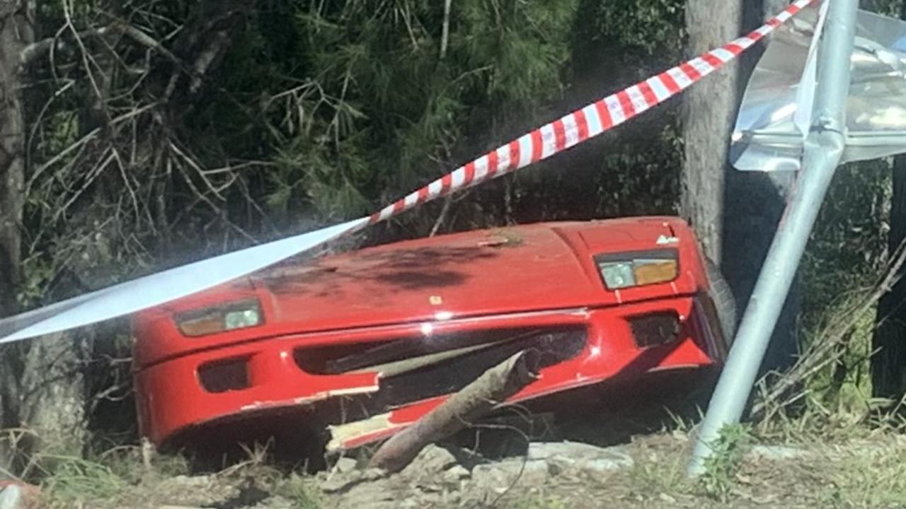 Ferrari f40 crash