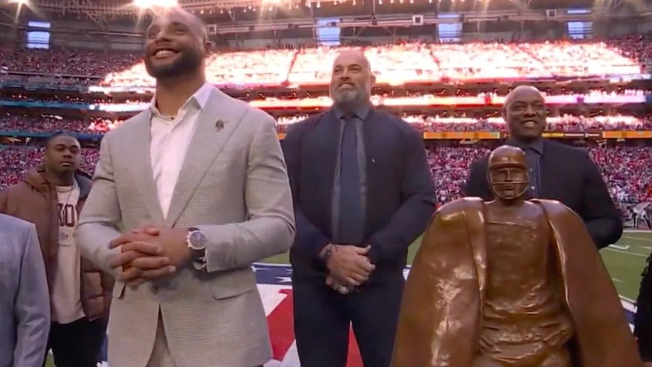 Dallas QB Dak Prescott hué par les fans de Philadelphie lors de la cérémonie de remise des prix Walter Payton Man of the Year, vidéo, réaction, actualités