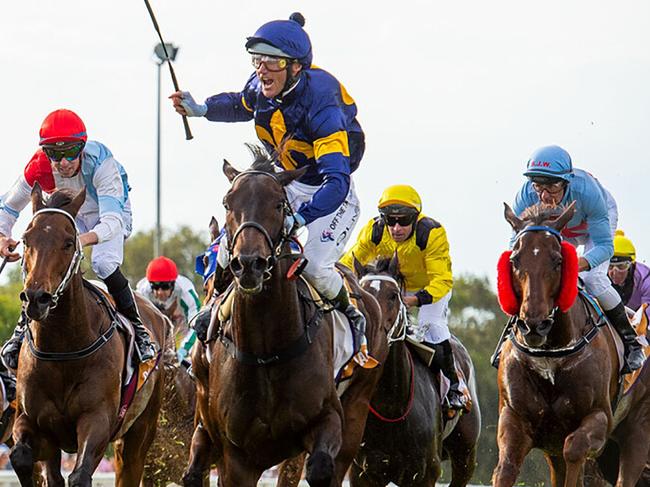 December 16, 2023. Horse racing. Ascot races. Damien Oliver's last race meeting as a competitive jockey. Oliver wins race 9 on Munhamek. The race was called the Damien Oliver Gold Rush. It was Oliver's last race ride before retirement.  picture Jorja King