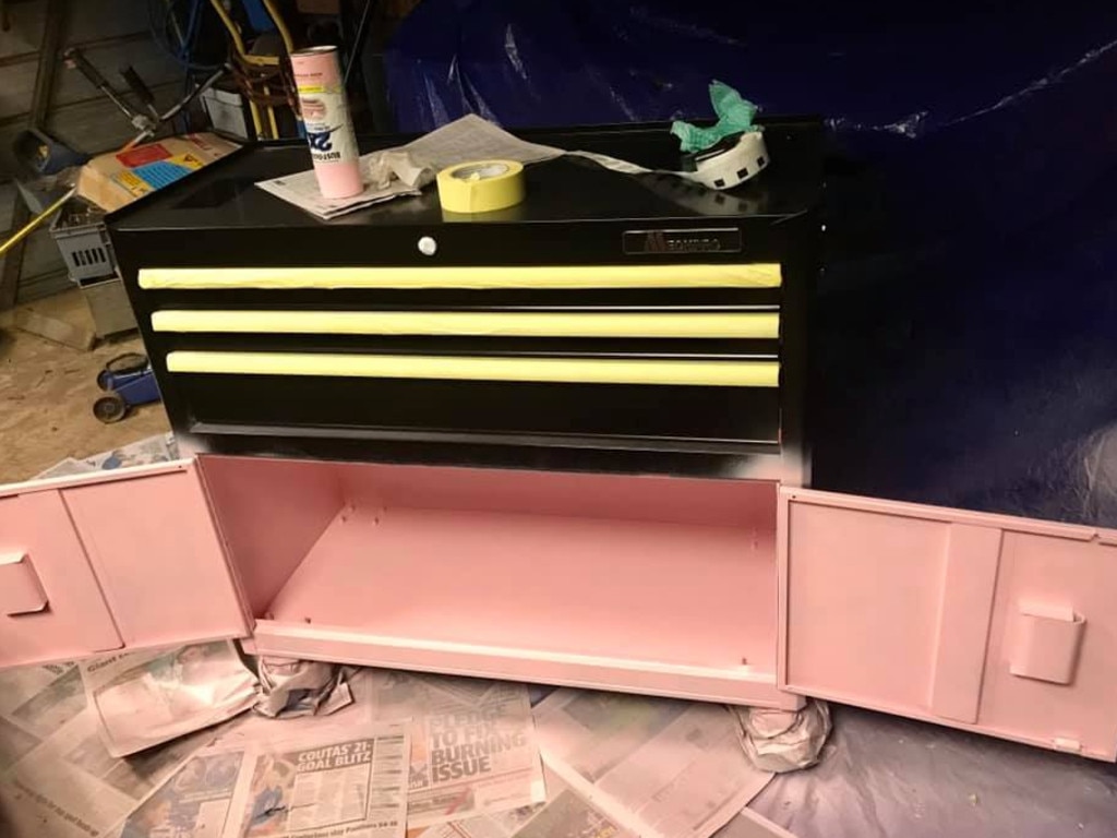 Another woman revealed how she transformed a tool trolley into a spice cupboard also using the Rust-Oleum spray. Picture: Facebook/BunningsMumsAustralia