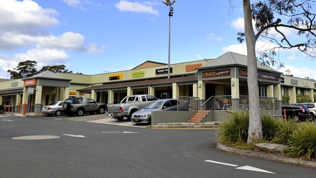 Chaotic scenes... Bradbury Shopping Centre.