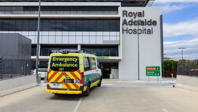 ADELAIDE, AUSTRALIA - NewsWire Photos OCTOBER 28, 2021: Ambulances entering the Royal Adelaide Hospital RAH. Picture: NCA NewsWire/Brenton Edwards