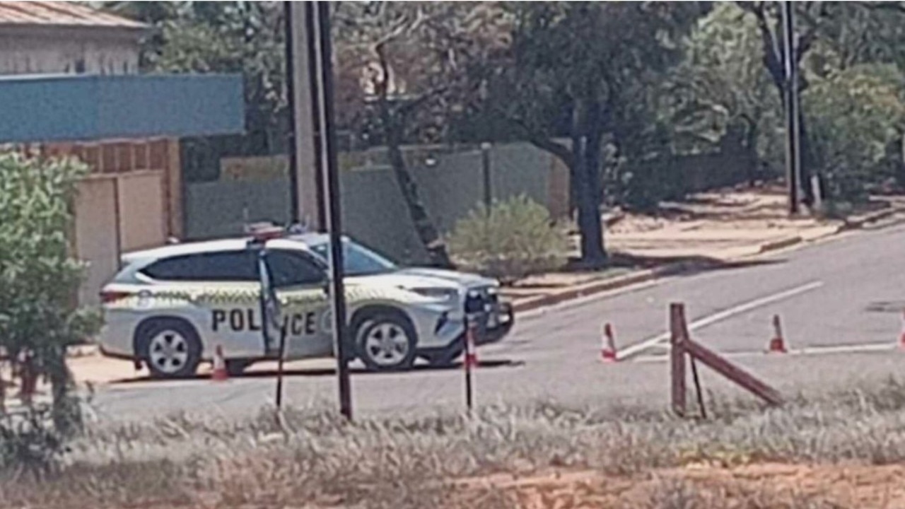 A 30-year-old man has been charged with attempted murder﻿ after allegedly attacking an police officer with a sword in South Australia.