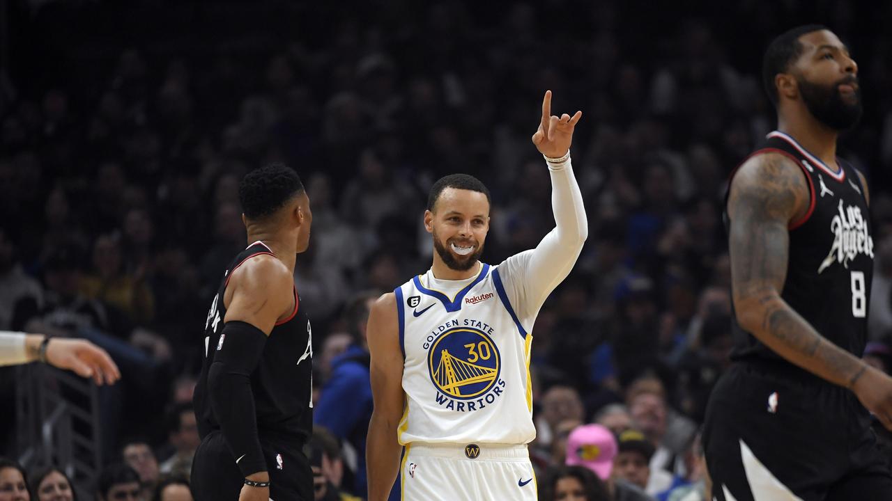 Stephen Curry Player Props: Three-Pointer Props and Odds vs. the Trail  Blazers - Sunday, December 17, 2023 - Bleacher Nation