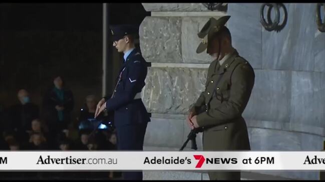 Anzac Day 2023: Why you will rarely see a fresh poppy at Anzac Day events