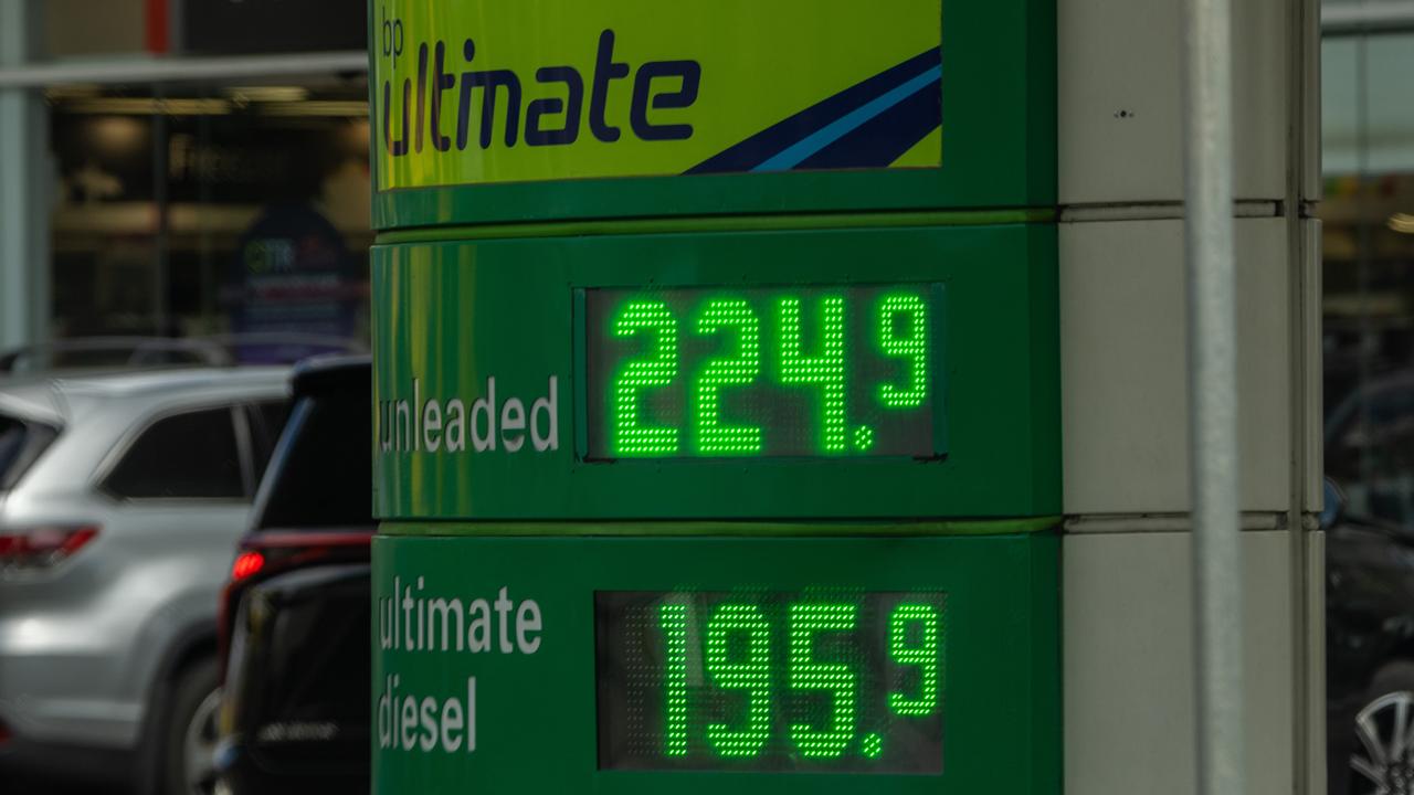 Petrol prices reach new heights in Sydney