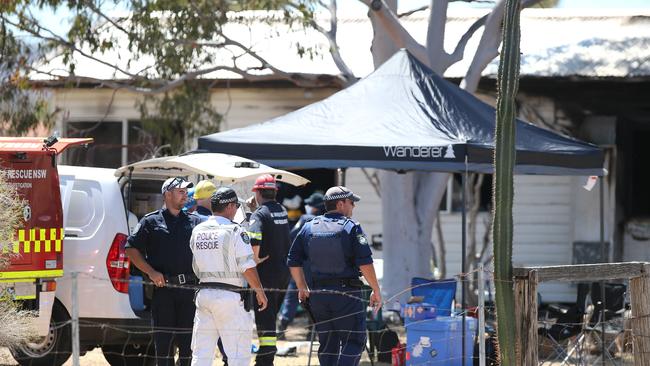 Police and forensics crews at the scene in Tamworth. Picture: Peter Lorimer