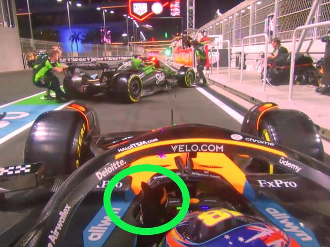 Oscar Piastri gives Nico Hulkenberg the thumbs up. Photo: YouTube, F1.