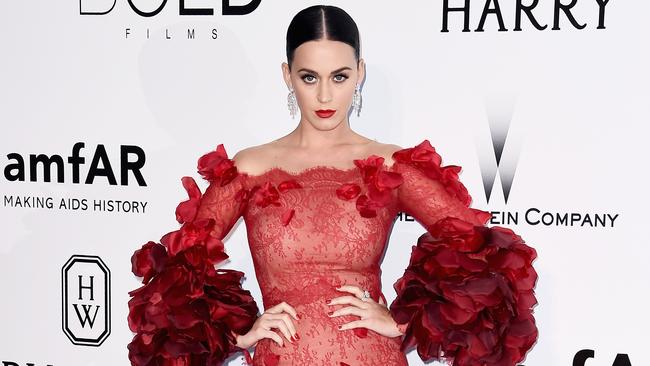 CAP D'ANTIBES, FRANCE - MAY 19: Katy Perry arrives at amfAR's 23rd Cinema Against AIDS Gala at Hotel du Cap-Eden-Roc on May 19, 2016 in Cap d'Antibes, France. (Photo by Ian Gavan/Getty Images)