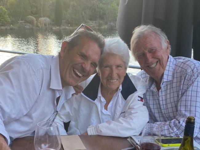 Singleton, a renowned punter, pictured with Colin Scotts and Dawn Fraser.