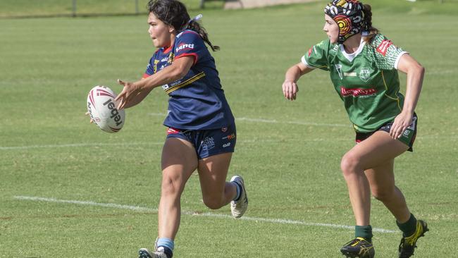 Mariah Brown playing for the Clydesdales last season. Picture: Nev Madsen.