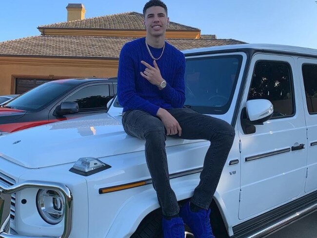 LaMelo Ball is heading to Australia to play with the Illawarra Hawks.