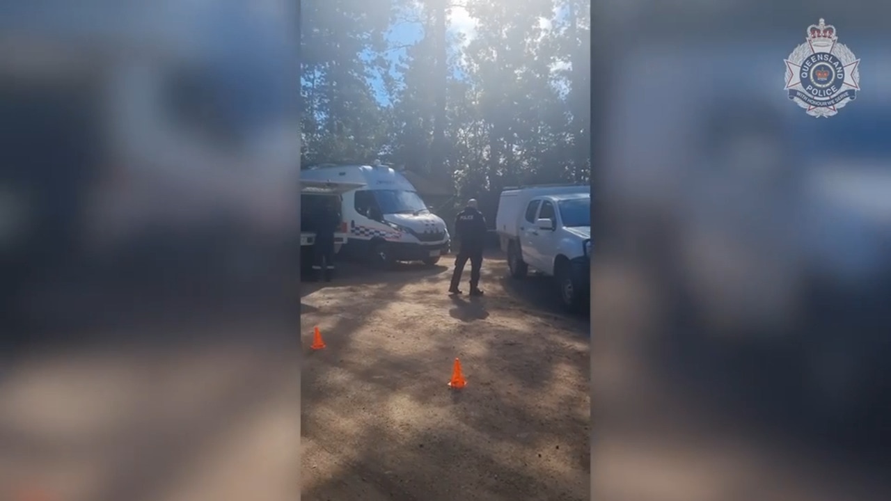 Police search bushland for missing teen Pheobe Bishop