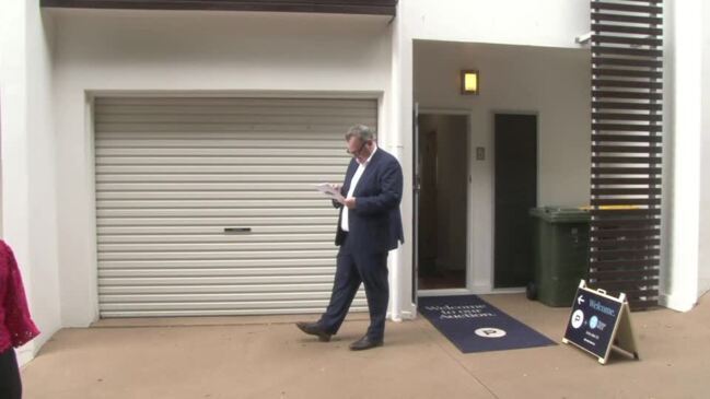 Replay: Brisbane house auction - 5/21 Thorpe St, Balmoral