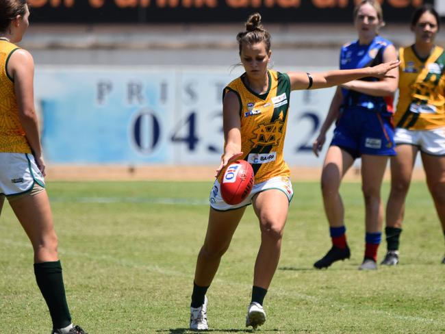 Danielle Ponter has been in her usual superb form. Picture: Tymunna Clements AFLNT/Media