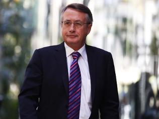 Treasurer Wayne Swan has pleaded with the banks not to gouge borrowers with a Melbourne Cup Day interest rate rise / AAP