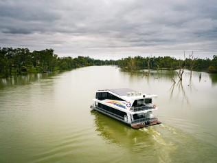 The perfect Murray River houseboat holiday