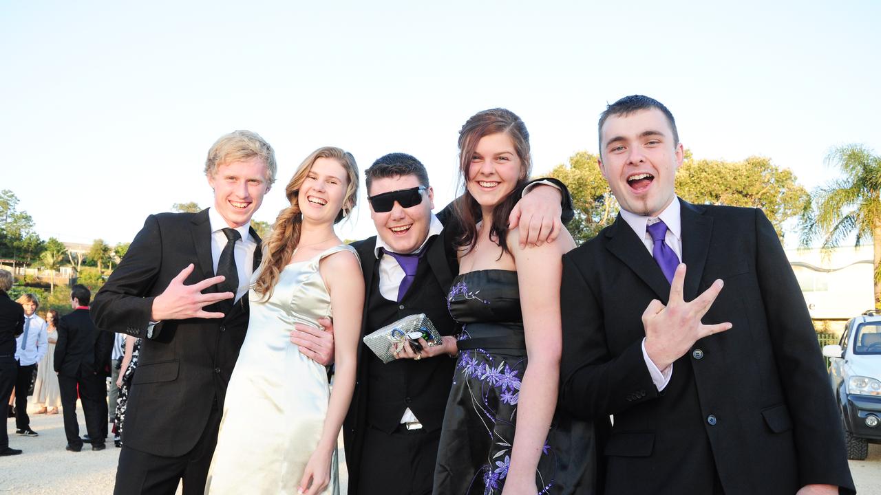 Coffs Harbour Senior Campus students James Gabauer, Jessica Parker, Lewis Hackfath, Erin Corkett and Corey McKinnon, get ready for their end of School formal at The Coffs Harbour Racing Club. Photo: Rob Wright/Coffs Coast Advocate