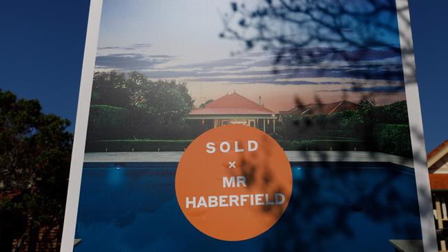 SYDNEY, AUSTRALIA - NewsWire Photos SEPTEMBER 14 2023. Generic housing & real estate house generics. Pic shows a for sale sign for a 5 bedroom home sold in Haberfield. Picture: NCA NewsWire / Max Mason-Hubers