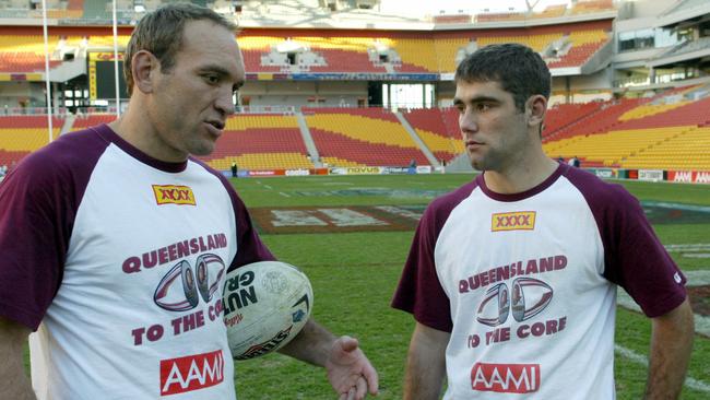 Smith joins Gorden Tallis and Maroons camp in 2003. (David Kapernick)