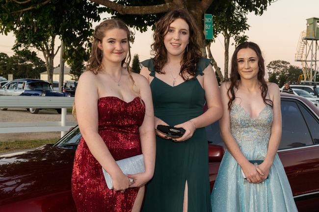 Mirani State High School 2022 Year 12 formal | In pictures