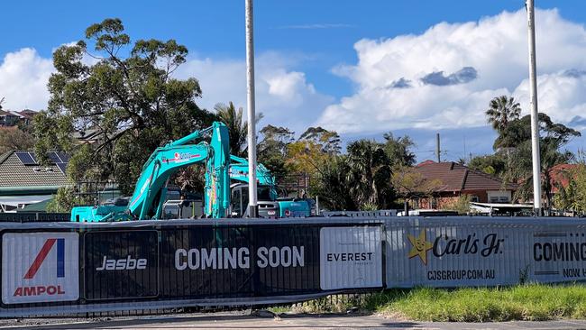 Construction continues on the Warrawong site proposed to house Carl’s Jr. Picture: Dylan Arvela