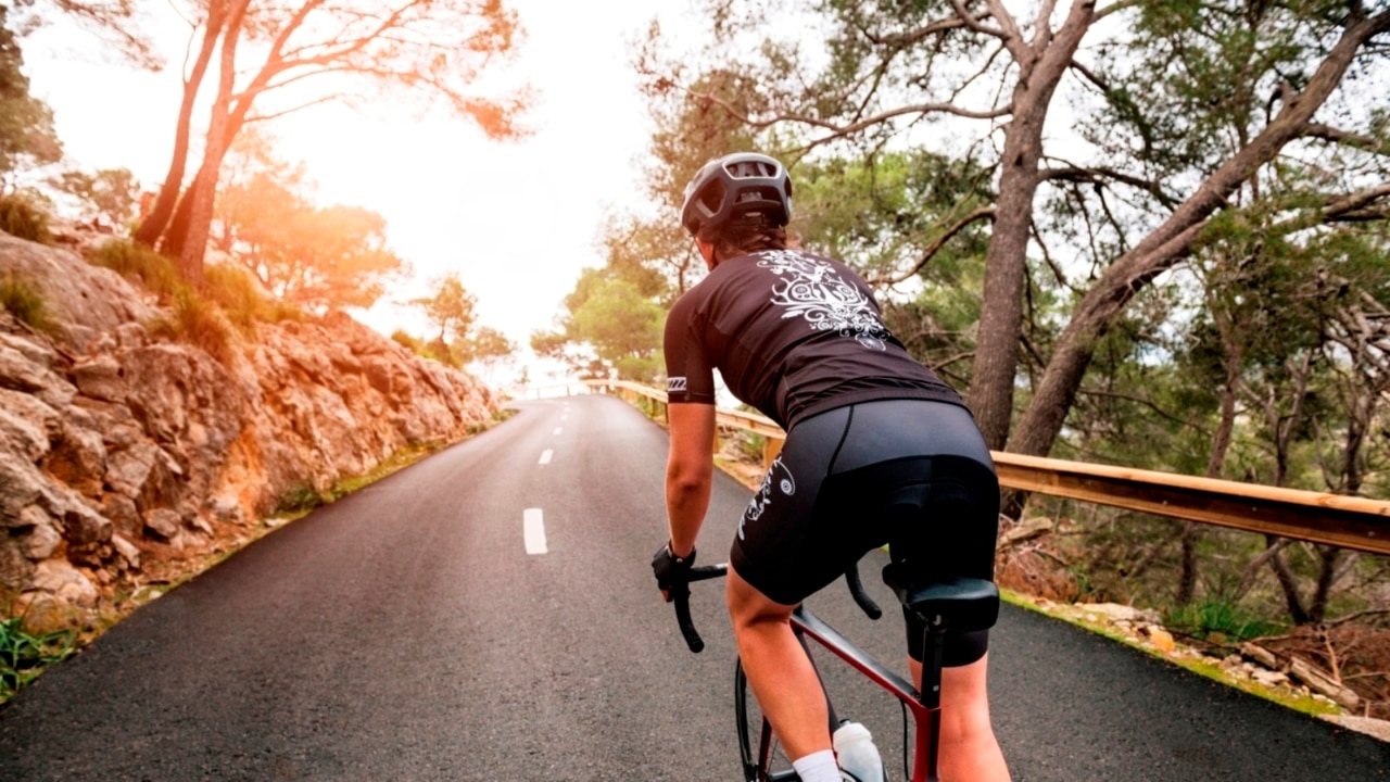 Queensland government to end 'war on cyclists'