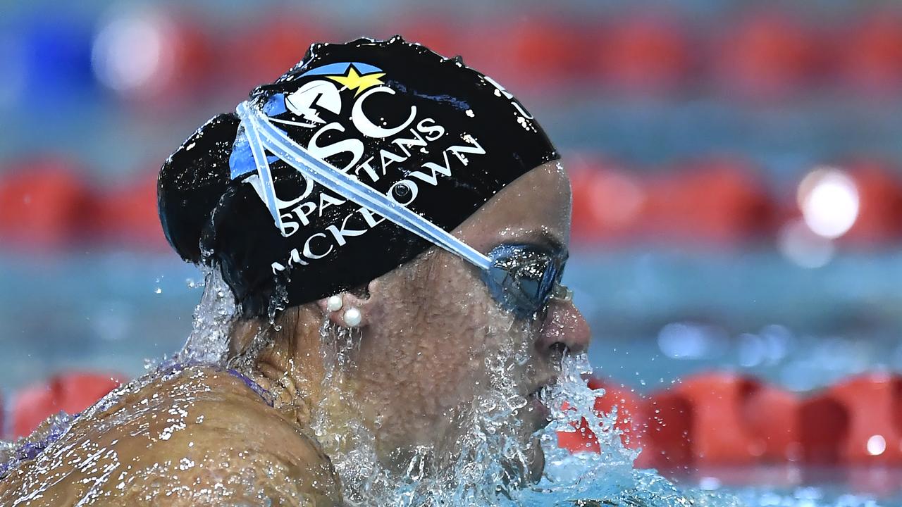 Australian Kaylee Mckeown Breaks 200m Short Course Backstroke World