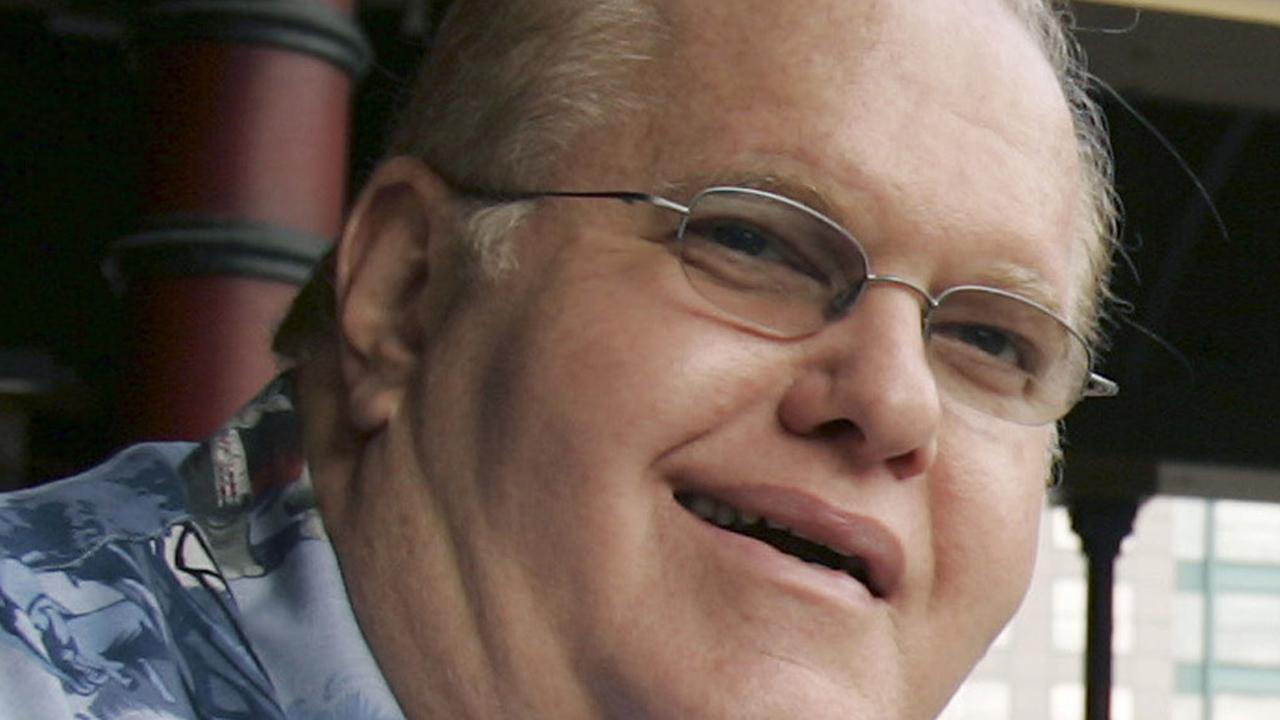 Lou Pearlman was the man behind the biggest boy bands of the nineties, but the dodgy businessman was scamming the stars of their earnings.