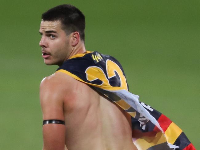 ADELAIDE, AUSTRALIA - JUNE 13: Darcy Fogarty of the Crows kicks the ball during the 2020 AFL Round 02 match between the Port Adelaide Power and the Adelaide Crows at Adelaide Oval on June 13, 2020 in Adelaide, Australia. (Photo by Matt Turner/AFL Photos via Getty Images)