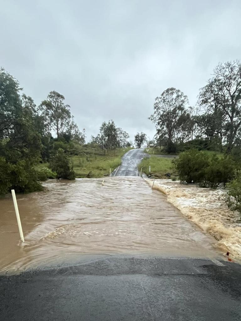 Heading from Crows Nest to Blackbutt at 6:30pm Pierces Creek road – Emu Creek. Picture: Cindy Laroo