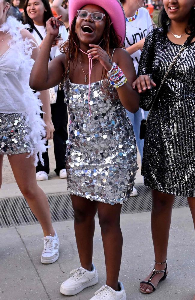 Mirrorball anyone? Picture: William WEST / AFP.