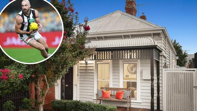 Collingwood’s Steele Sidebottom handballed 97 Eglinton Street, Kew, for $1.78m.