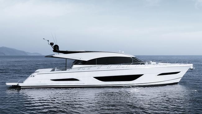 Maritimo Sedan S75 motor yacht.