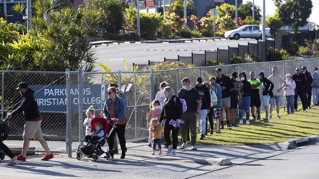 People lining up to get tested for COVID-19 at Parklands Christian College on Brisbane’s southside. Picture: News Corp/Attila Csaszar