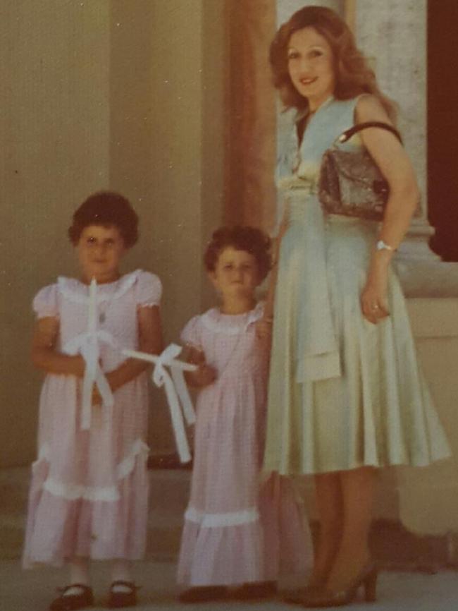 Ms Berejiklian (on left) with her sister Rita and her aunt.