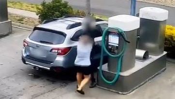 Man confronts woman at Frankston car wash