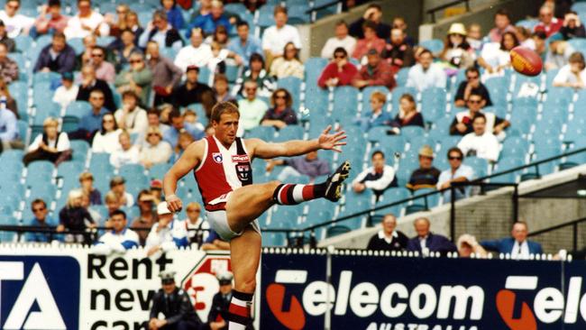 Tony Lockett was one of the greatest players the game has seen.