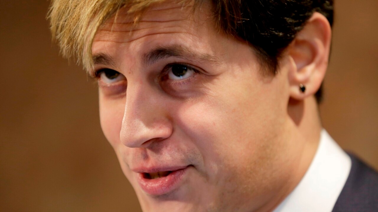 Milo Yiannopoulos banned from visiting Australia