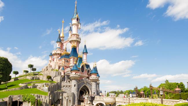 Disneyland: Parents will soon be able to get drunk at Disneyland | news ...