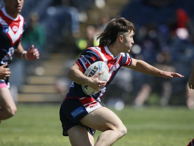 Dylan Smith takes Camden forward. Picture Warren Gannon Photography