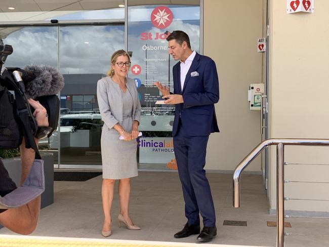 09-02-2025 - Liberals candidate for Churchlands Basil Zempilas with WA Liberal leader Libby Mettam. Picture: Paul Garvey