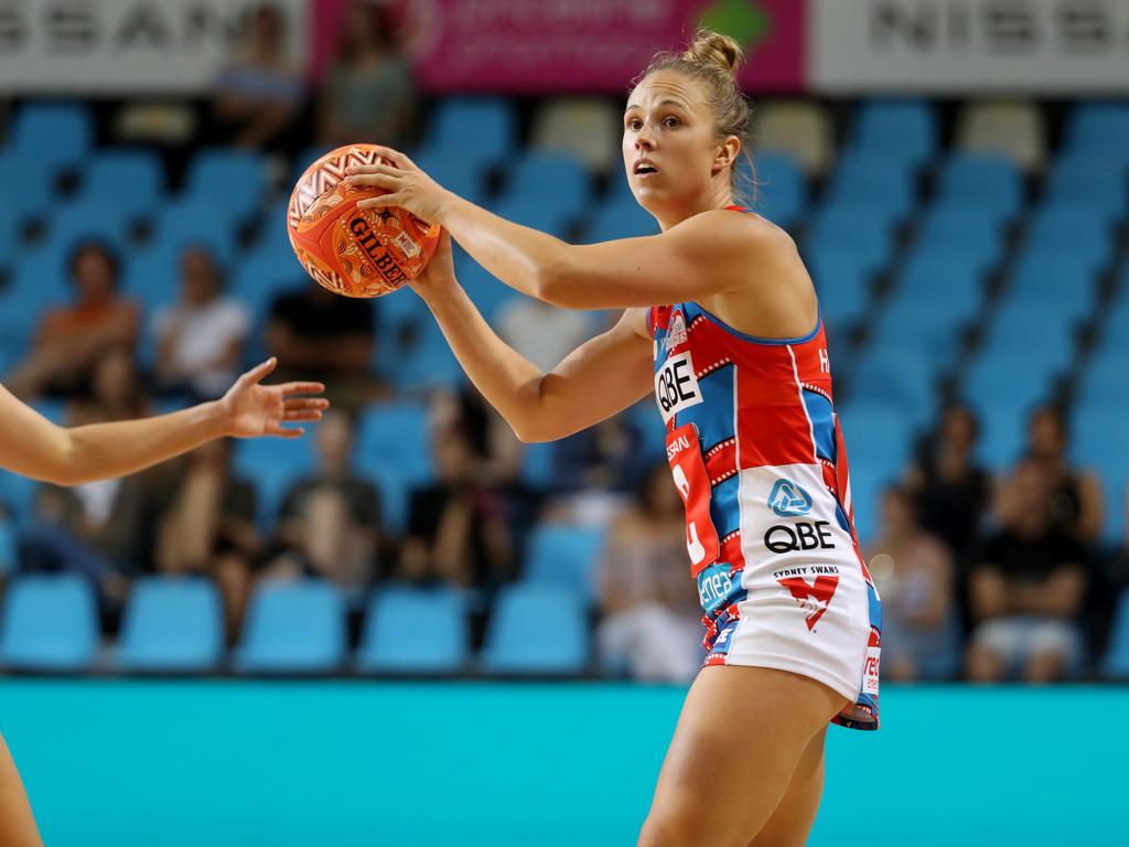 Super Netball game between Thunterbirds and Swifts at Cairns pop up stadium. Swifts' Paige Hadley. PICTURE: STEWART McLEAN