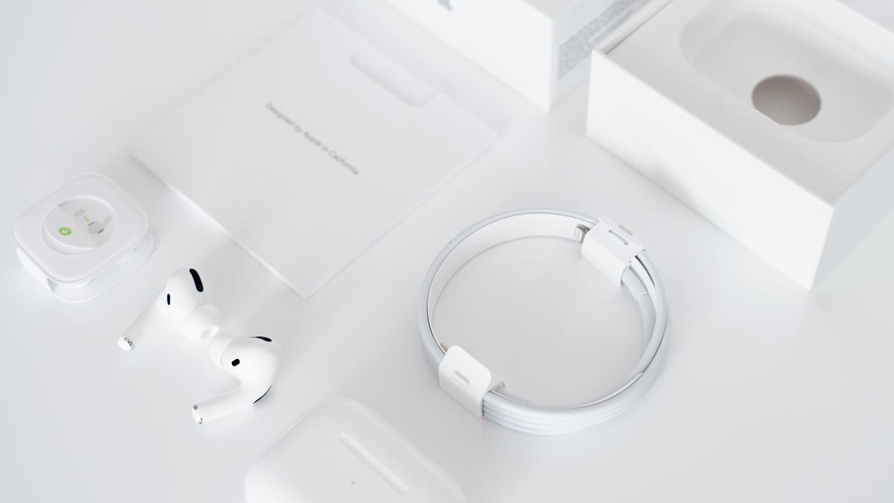 Apple AirPods with Lightning Charging Case [3rd Gen] - JB Hi-Fi