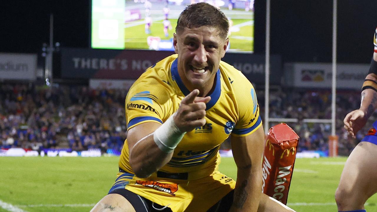 Lomax, Moses star in final NSW audition as Knights hit new low