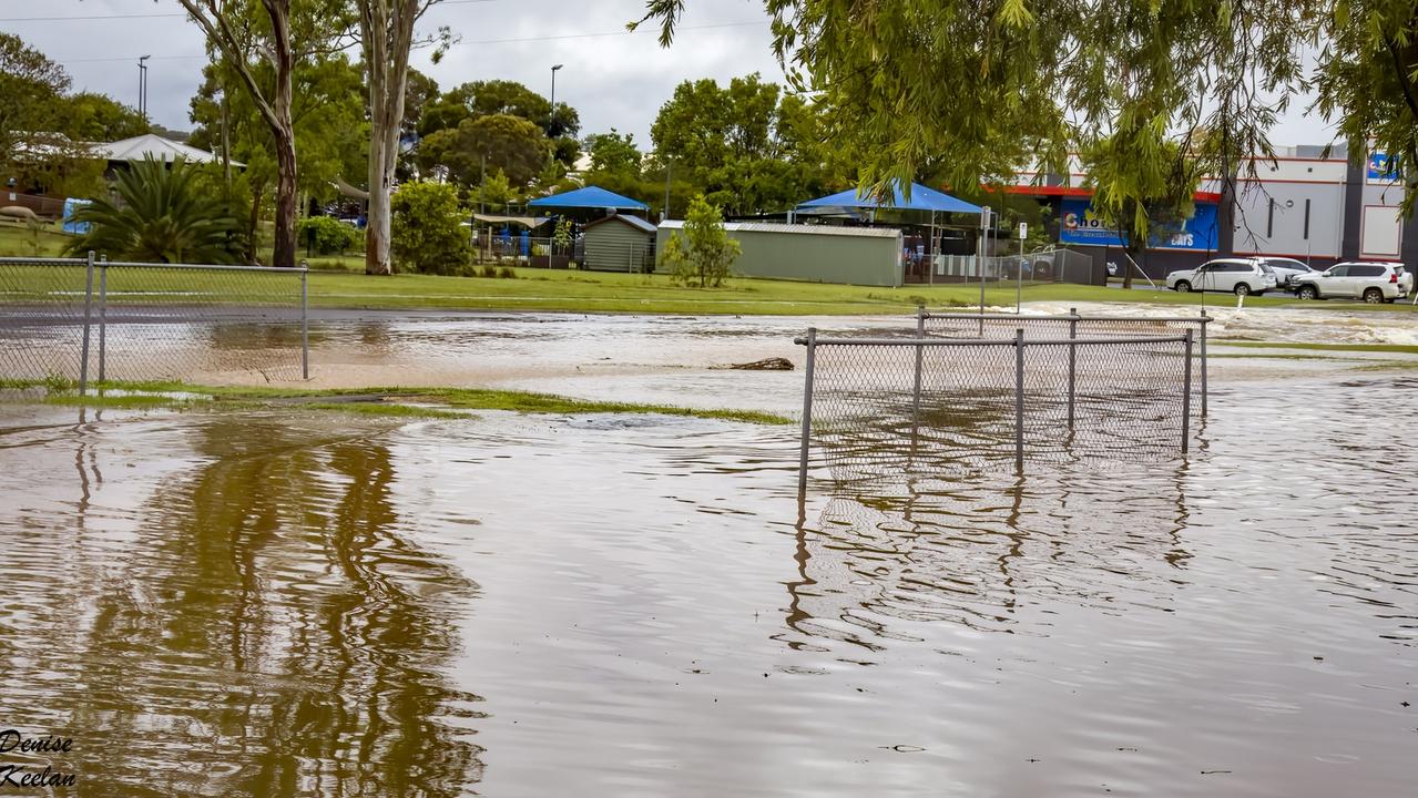 Up to 80mm of rain in Kingaroy, flooding streets and school The