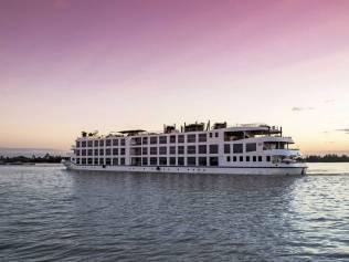 Cruising the Mekong river